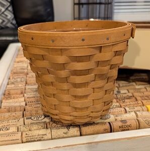 2004 Longaberger Bouquet basket with plastic protector set